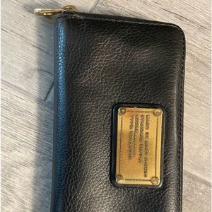 Mark Jacobs black zip around leather wallet with gold hardware